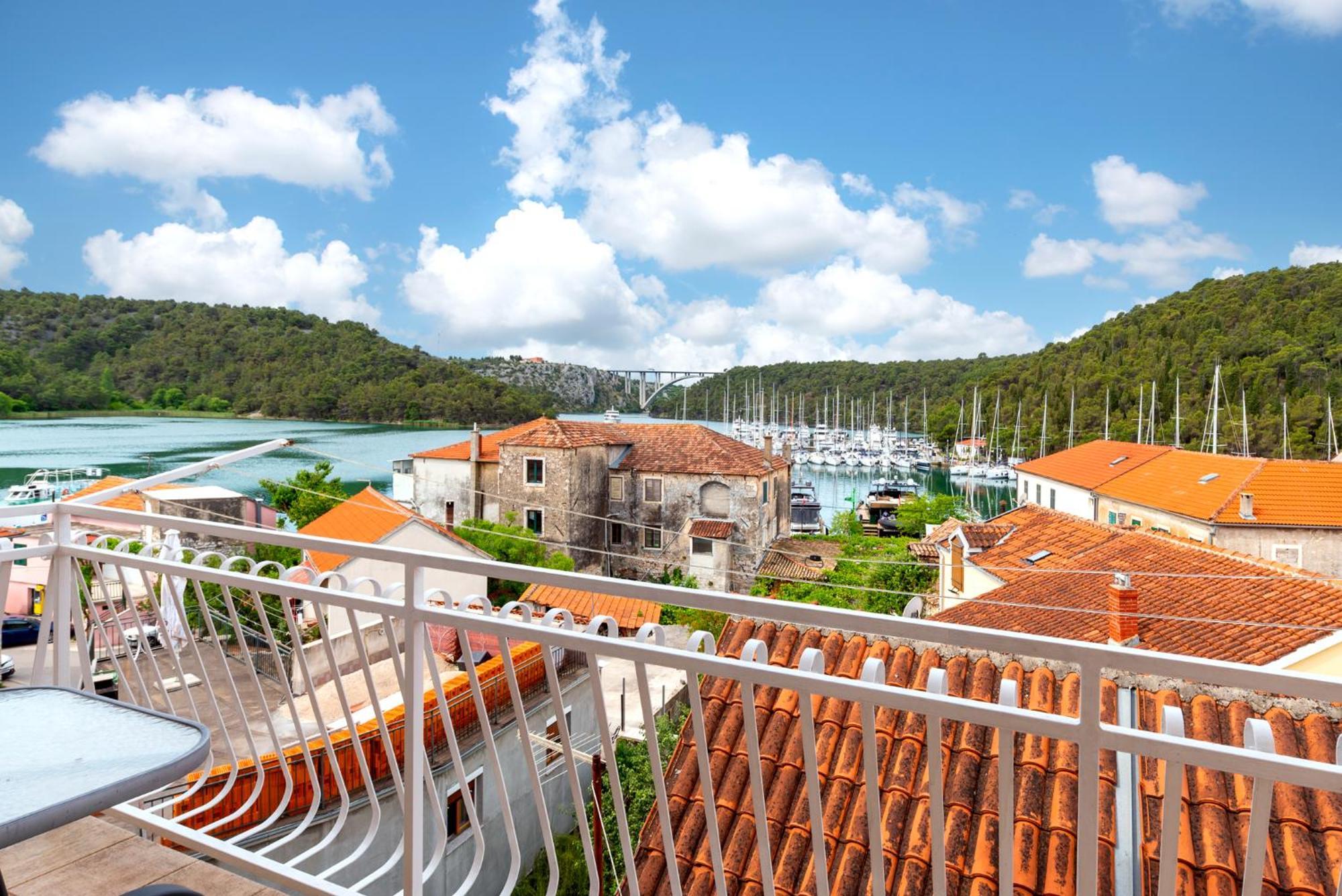 Apartments Duilo Skradin Exterior photo